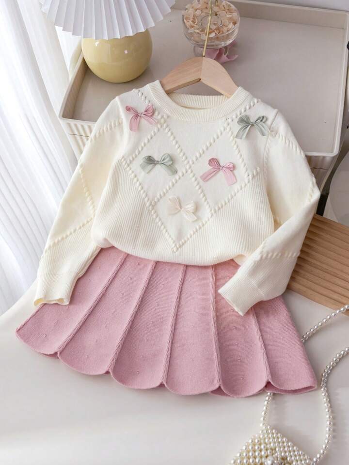لورا